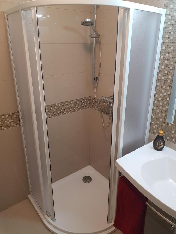 Newly Built Apartment 4 With Balcony Near Center 브르노 외부 사진